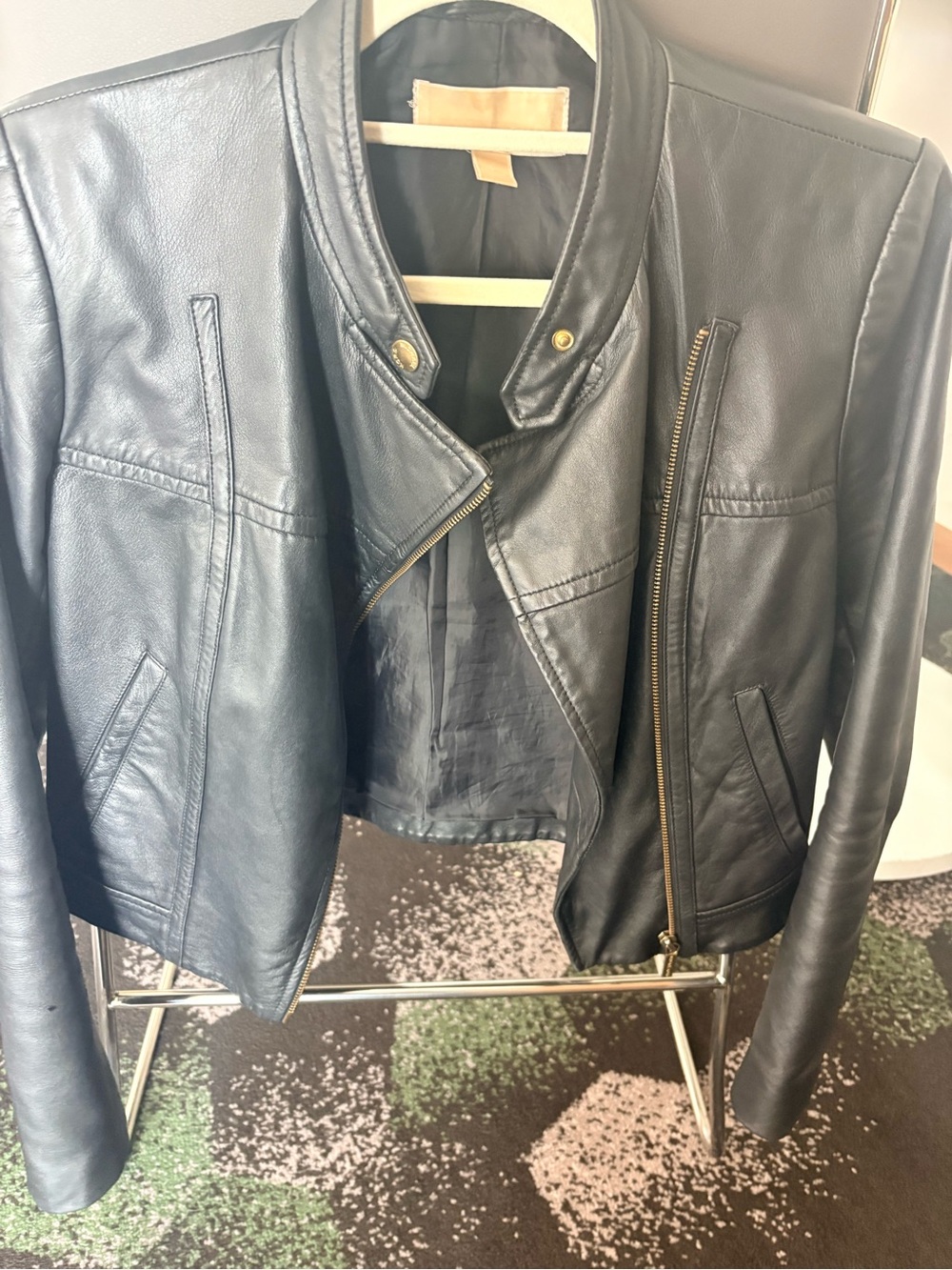 Michael Kors leather black jacket great condition - Picture 5 of 8